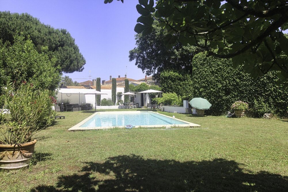 � vendre  Villa �taules (17750)