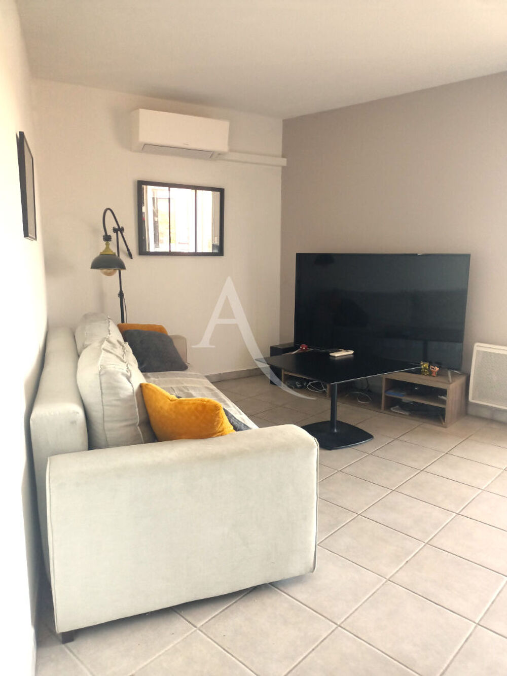 Location Appartement DERNIER ETAGE - T2 MEUBLE -  CLIMATISE - 2 PLACES  PK EXT Castelginest