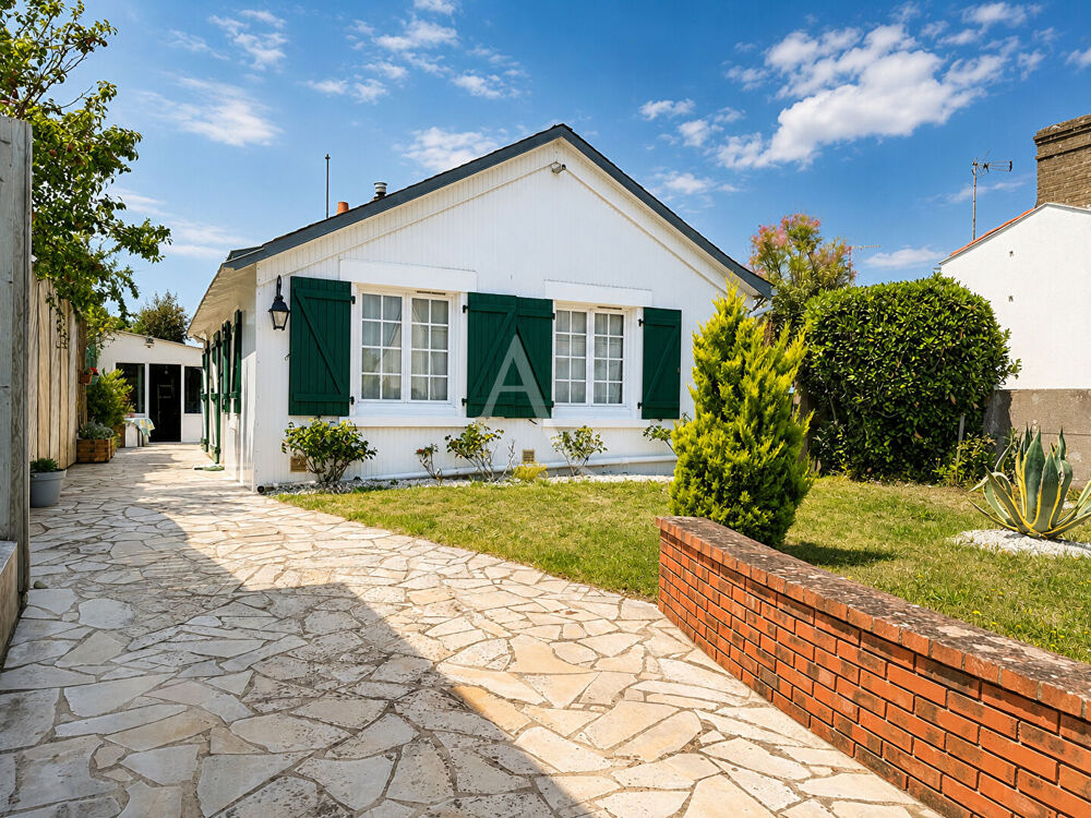 Maison coeur de Croix de Vie avec jardin et dépendances