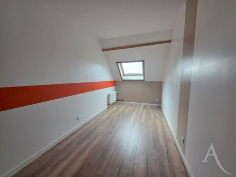  Maison � louer 5 pi�ces 135 m� Clairy saulchoix