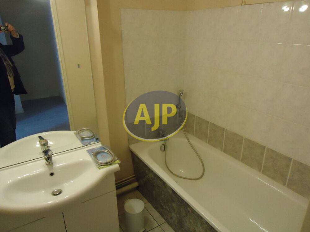 Location Appartement A Louer Pontivy appartement T3 en duplex dans résidence Pontivy