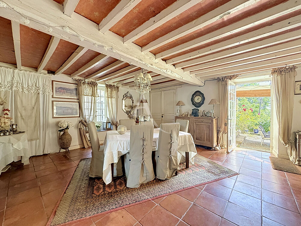 à vendre  Villa Haut-de-Bosdarros (64800)