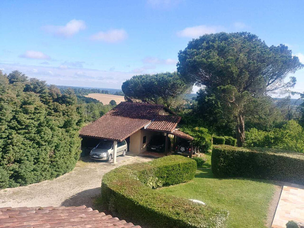 � vendre  Villa Sarraziet (40500)