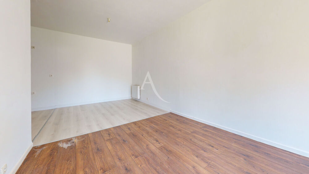 Location Appartement F2 avec garage Bennecourt