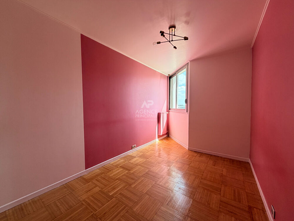 Appartement 4 pièces - Grande ceinture Saint Germain en Laye- 78.81 m2