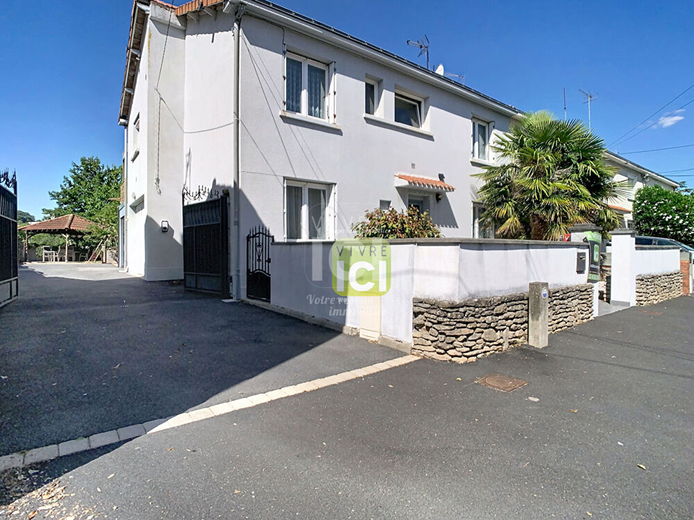 Vente Maison Maison Cholet 5 pièce(s) 108 m2 Cholet