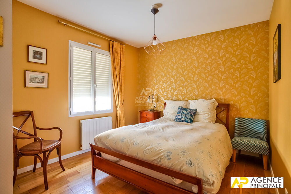 Appartement Hyper-centre 8 pièce(s) 186 m2