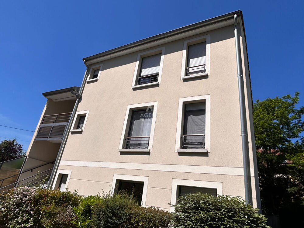 Vente Appartement Appartement Maisons-laffitte 3 pièce(s) 38.29 - hyper centre - marché - terrasse-parking sous sol Maisons laffitte