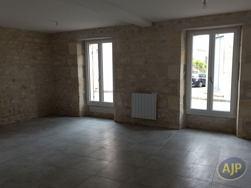 Location Appartement Appartement T4 rénové  de 79.11m² sur St Germain d'Esteuil Saint germain d esteuil