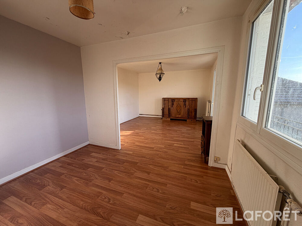 Vente Maison Maison Allanche 4 pièce(s) 101 m2 Allanche