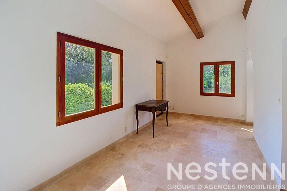 A VENDRE EN EXCLUSIVITE ! Maison Lorgues 5 pièces 125 m2 + Garage + Piscine sur terrain 2743 m²