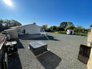  Maison  vendre 8 pices 192 m