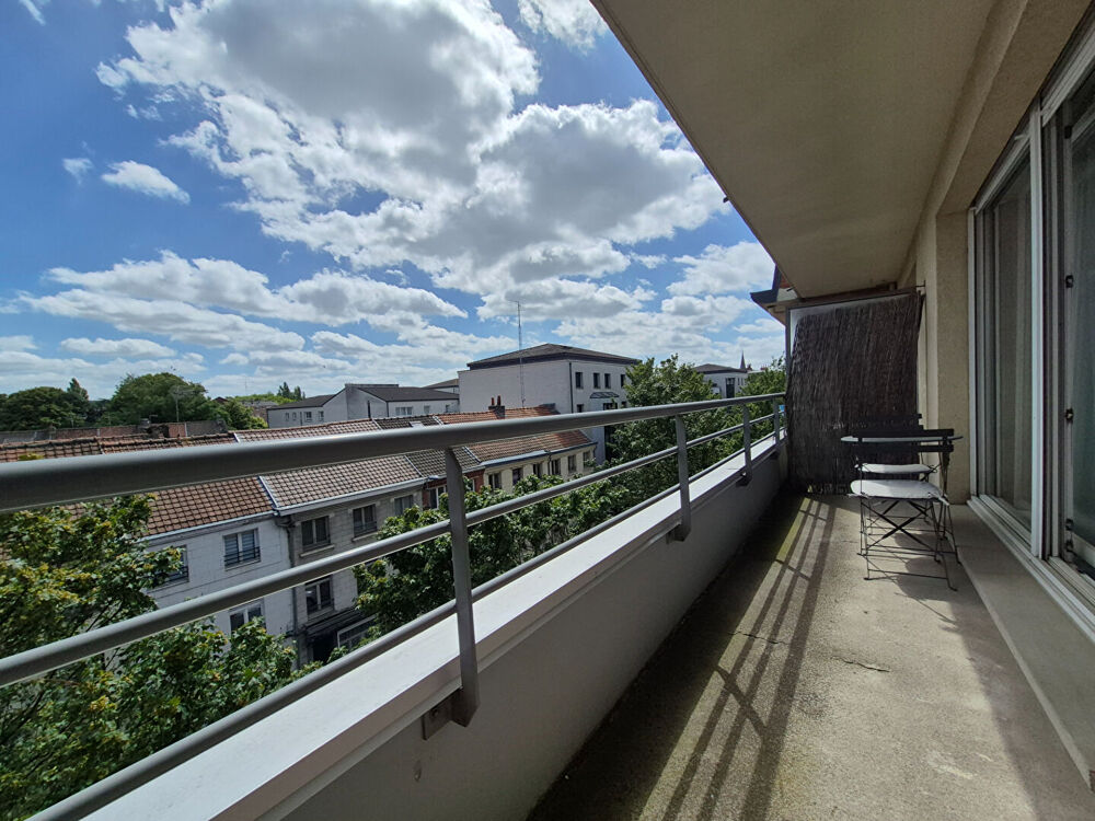 Vente Appartement LILLE MOULINS - FAC DE DROIT : JOLI STUDIO DE 30M² AVEC TERRASSE Lille