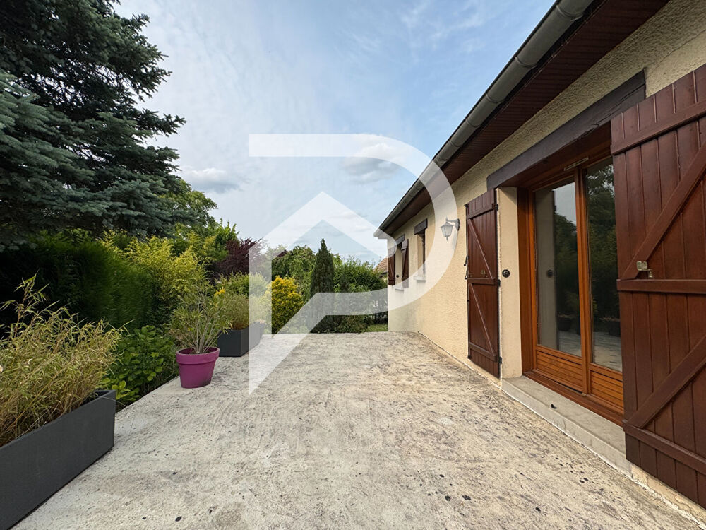 CORMONTREUIL - EXCLUSIVITÉ - A VENDRE - MAISON DE TYPE 6 avec jardin et sous sol