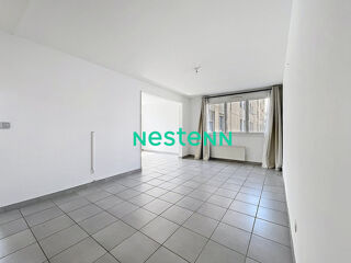  Appartement à louer 4 pièces 80 m²