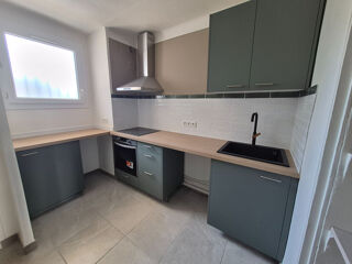 Appartement à louer 3 pièces 56 m²