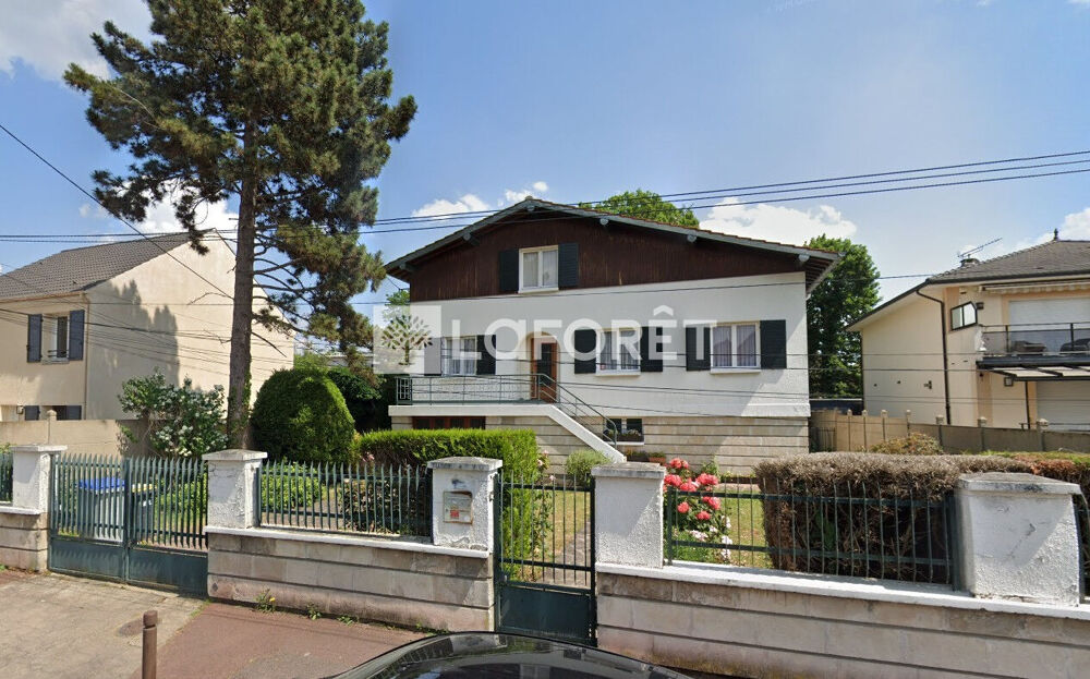 Maison Livry Gargan 8 pièce(s) 152 m2