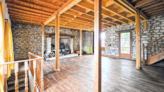  Maison  vendre 4 pices 162 m