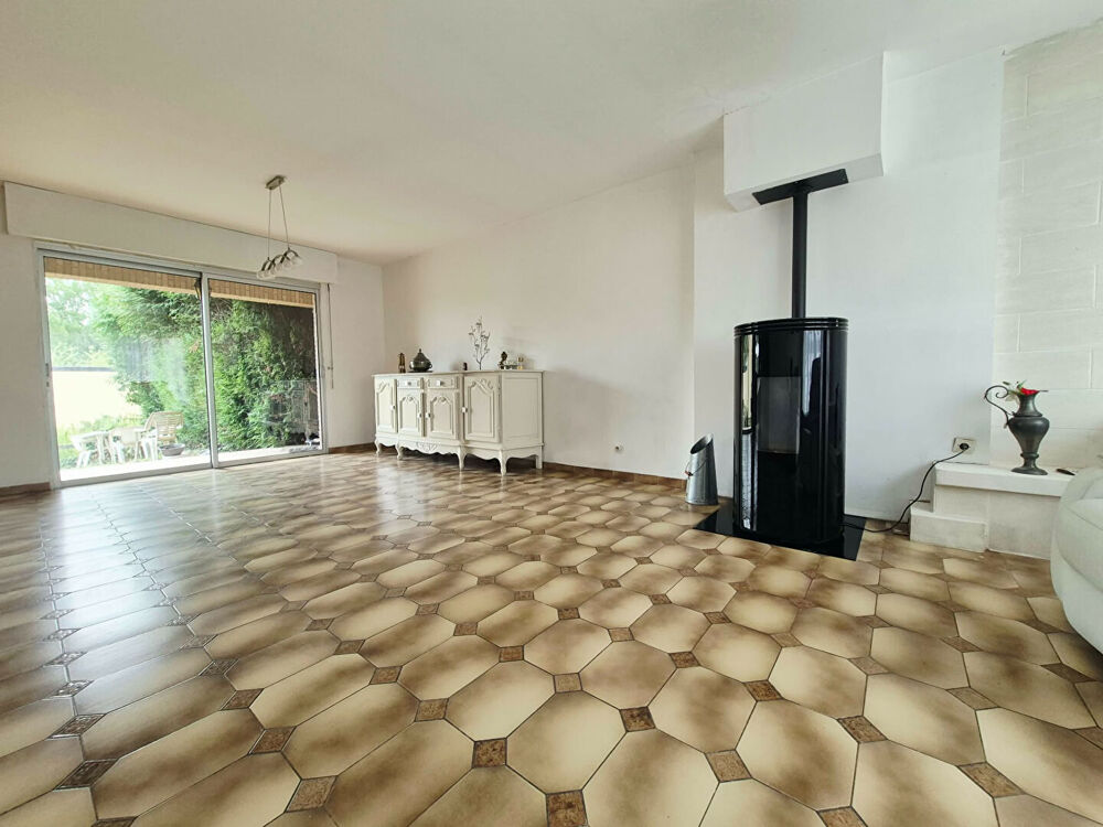 Vente Maison Maison Individuelle Burbure 4 chambres 1 bureau sous sol jardin Burbure