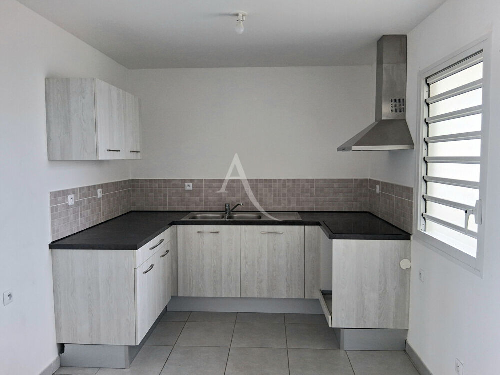 Location Appartement Appartement T2 Fort De France  Etang Z'Abricot 48.03 m2 avec terrasse Fort de france