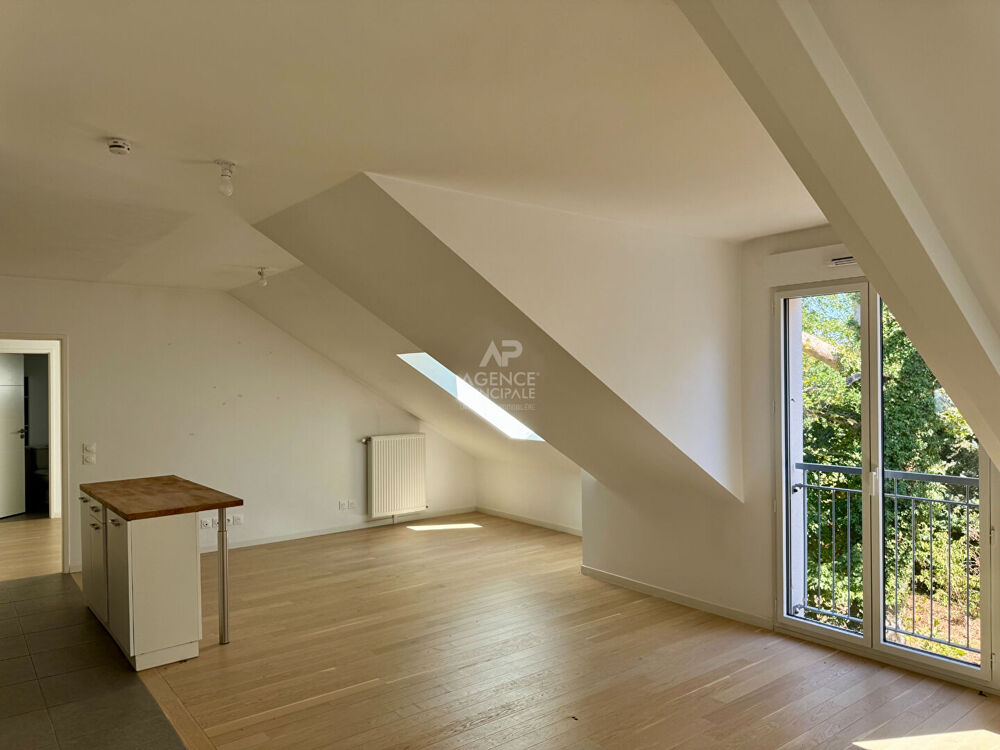 Appartement Le Mesnil Le Roi 2 pièce(s) 53.23 m2