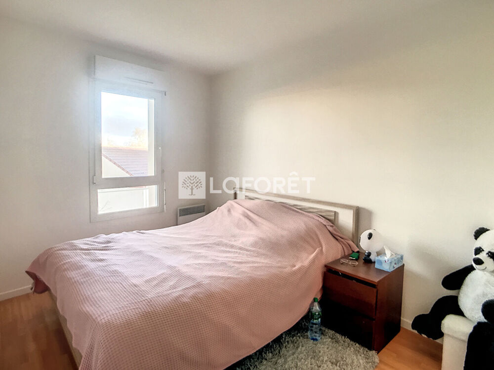 Location Appartement APPARTEMENT Chalons En Champagne  3 pièces 56.82 m2 Chalons en champagne