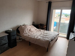  Appartement à louer 3 pièces 72 m²