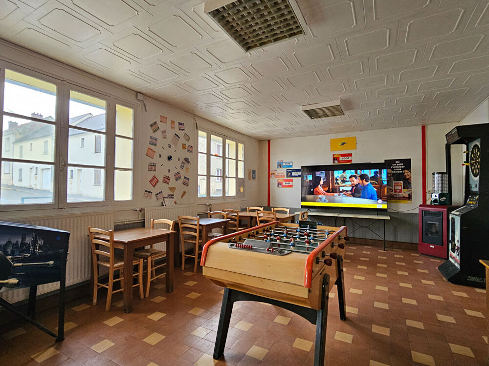   Bar-Tabac-Presse à Bourg-et-Comin. Bourg et comin