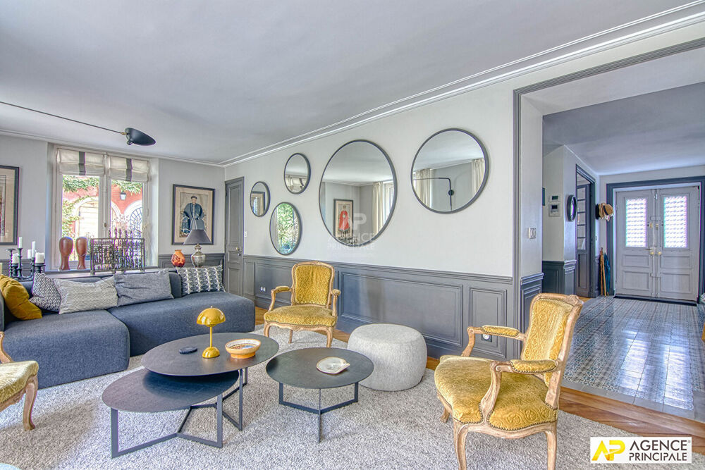 Vente Maison Versailles Notre-Dame Les Prés - Maison 9 pièces 271.76 m² au sol avec dépendance  et sous-sol total sur parcelle de  430 m² Versailles