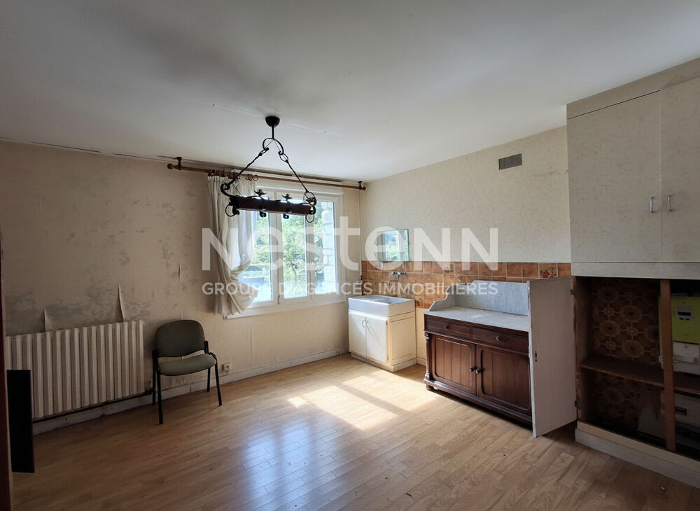 Vente Maison Elven maison à vendre de 154 m² à rénover entièrement sur un terrain de 3 460 m² / Morbihan / Bretagne Elven