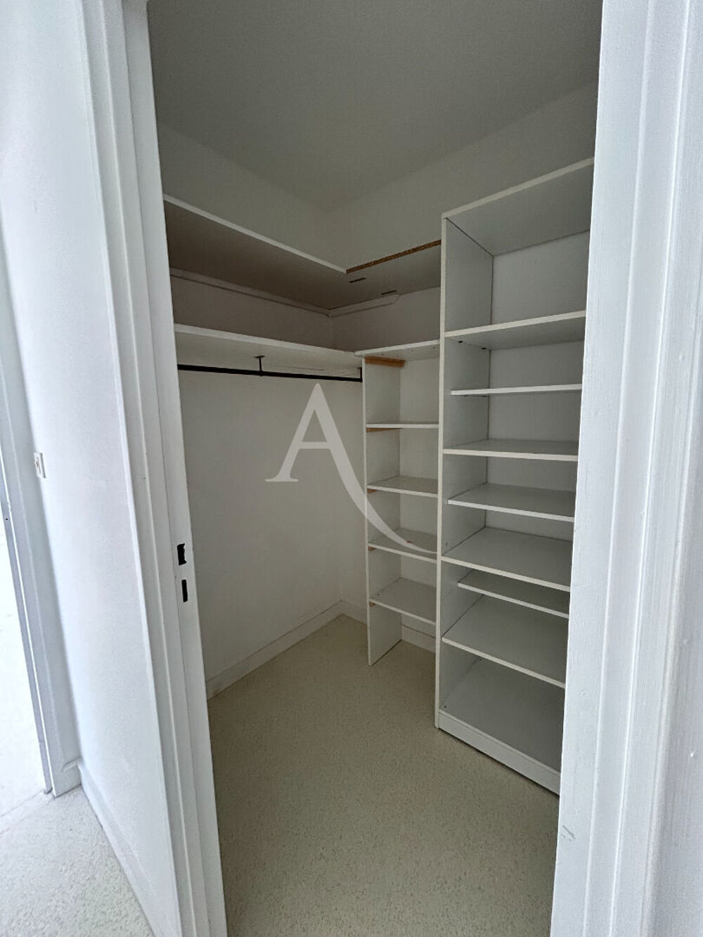 Vente Appartement STUDIO - SOISSONS CENTRE Soissons