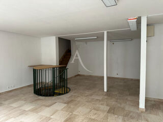  Immeuble � vendre 3 pi�ces 139 m�