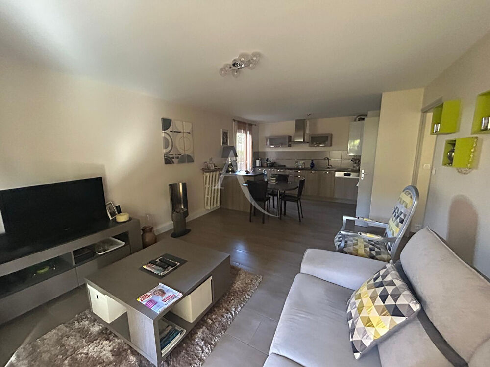 À vendre ! Bel appartement T4 entièrement rénové, proche du parc de la Chézine