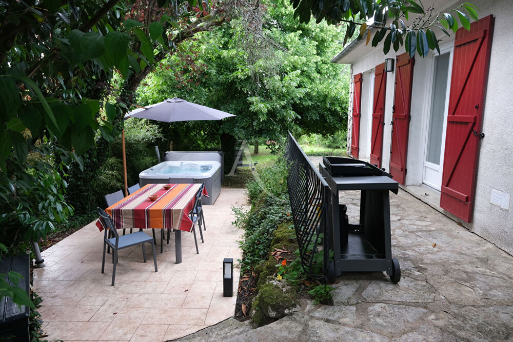 Maison 8 pièces 138 m² · à Vineuil · 138 m² · 255 000 €