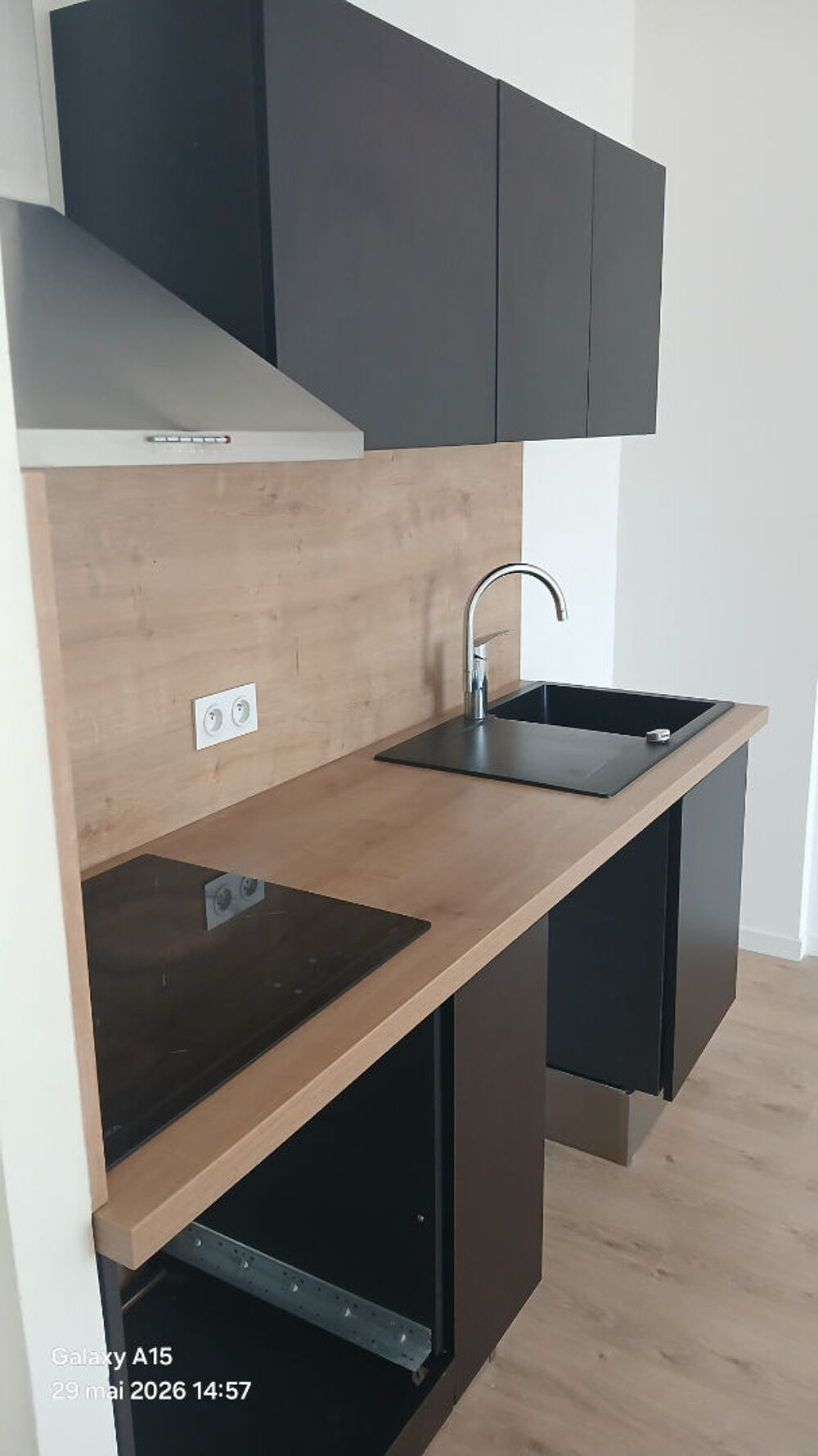 Location Appartement T2- HOTEL DES POSTES- SAINTES Saintes