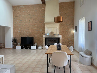  Maison � vendre 9 pi�ces 368 m�