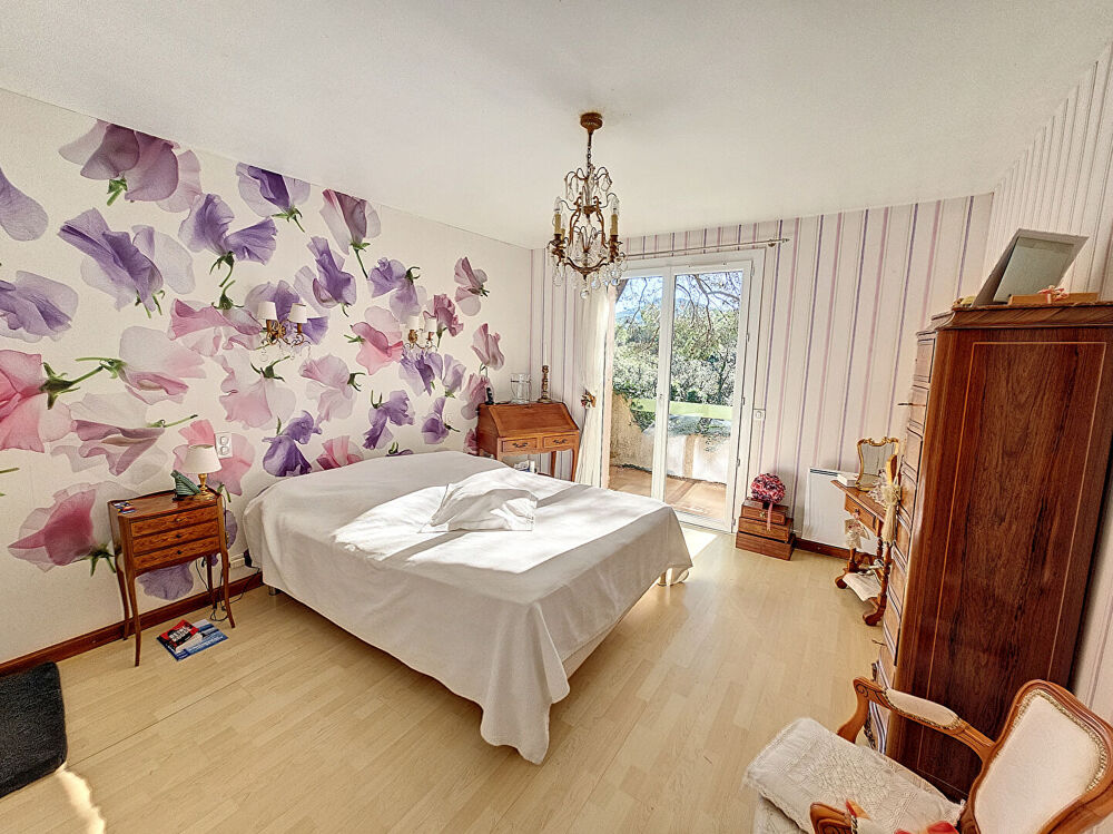  vendre  Maison Six-Fours-les-Plages (83140)