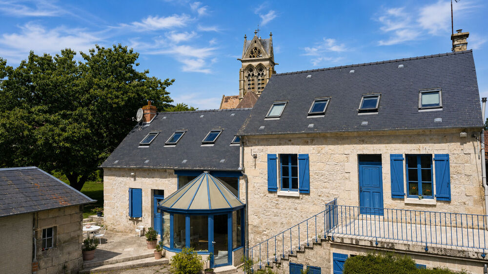 Vente Maison Magnifique propriété en pierres avec gîte, dépendances et potentiel équestre Roissy en france