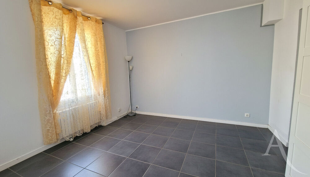 Mantes La Jolie Maison F3 sur cave et 180m² de terrain primo acquéreur ou investisseur