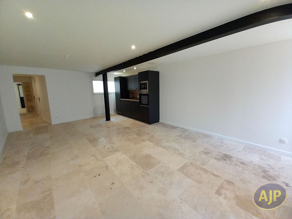 Location Appartement Un appartement T2 de 69.40m² au centre ville Lesparre Médoc Lesparre medoc