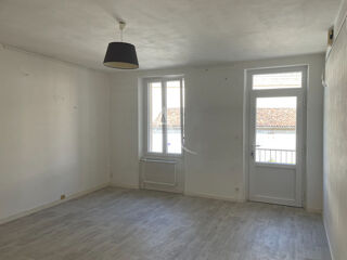  Appartement à louer 3 pièces 64 m²