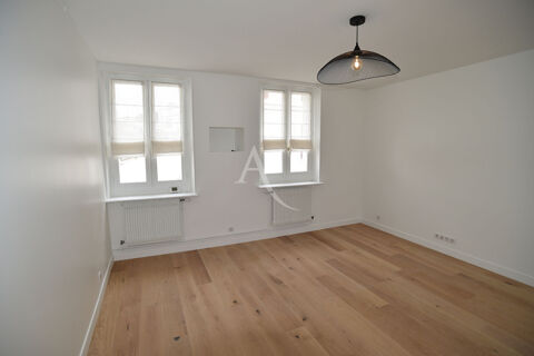  Appartement � louer 4 pi�ces 93 m�