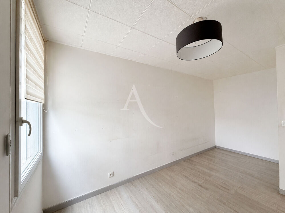 Vente Appartement Appartement T3 en rez-de-chaussée avec balcon et vue dégagée Martigues