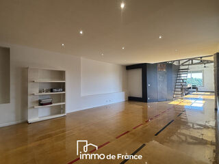  Appartement � vendre 5 pi�ces 213 m�