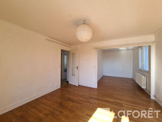  Appartement à louer 3 pièces 68 m²