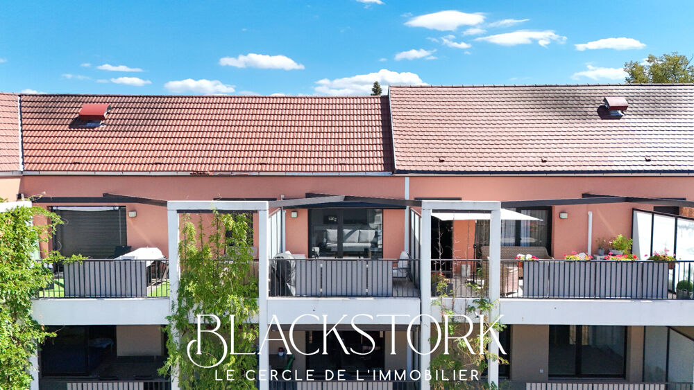 Appartement 3 pièces 74 m2 - attique avec ascenseur