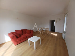  Appartement à louer 3 pièces 51 m²