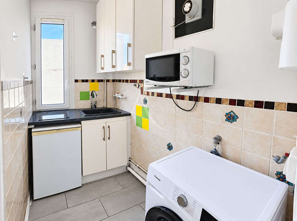 Vente Appartement ÉLÉGANT STUDIO AU PIED DU MÉTRO Paris 15