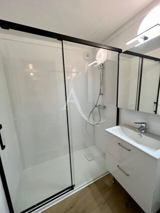  Appartement à louer 2 pièces 41 m²