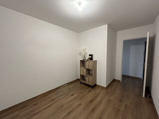  Appartement � vendre 4 pi�ces 83 m�